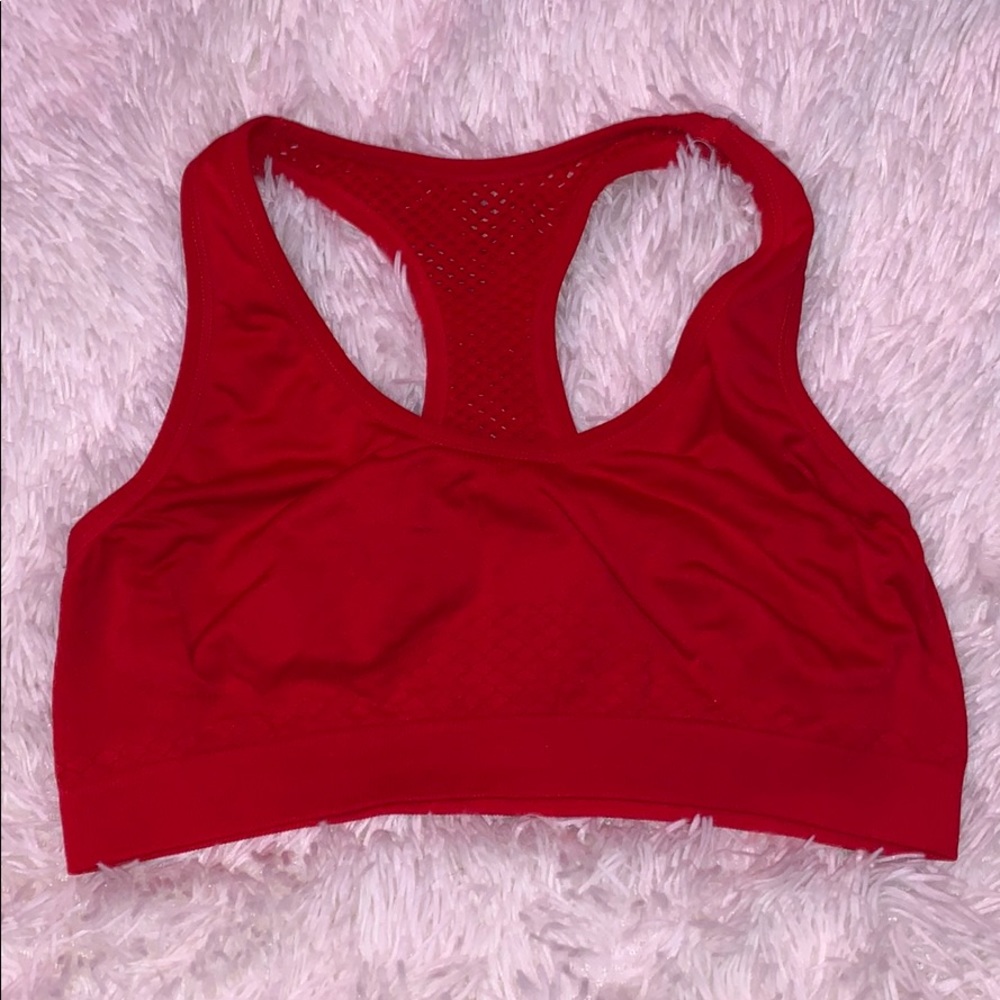 sports bra